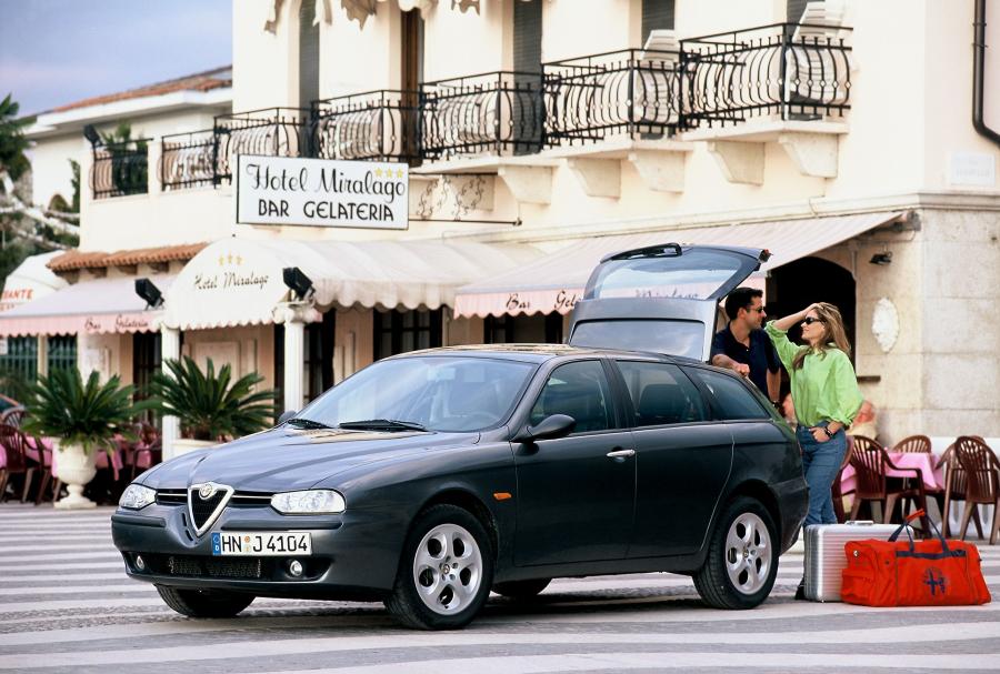  Alfa Romeo 156 Sportwagon (932B) 2000 года  (WW) (фото 14 из 23)